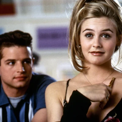 A Whisper of Glamour: Resurrecting the Enchanting Makeup of 90s Rom-Com Muses
