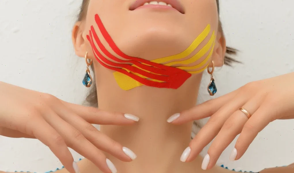 How to Eliminate a Double Chin Using Taping Techniques